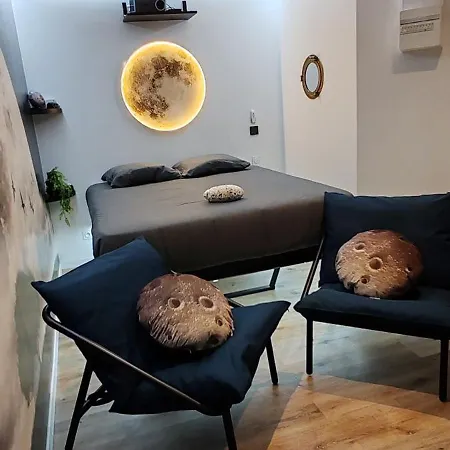 Apartment Nuit Dans Les Etoiles - Balneo & Sauna Prive