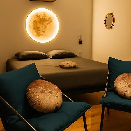 Nuit Dans Les Etoiles - Balneo & Sauna Prive *