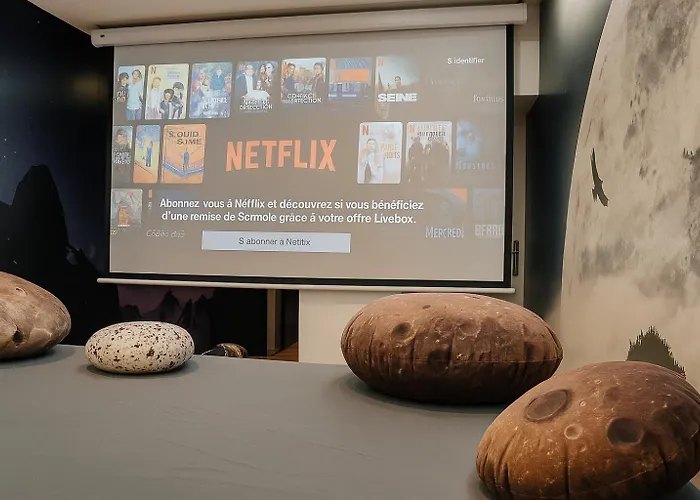 Nuit Dans Les Etoiles - Balneo & Sauna Prive Apartment Troyes